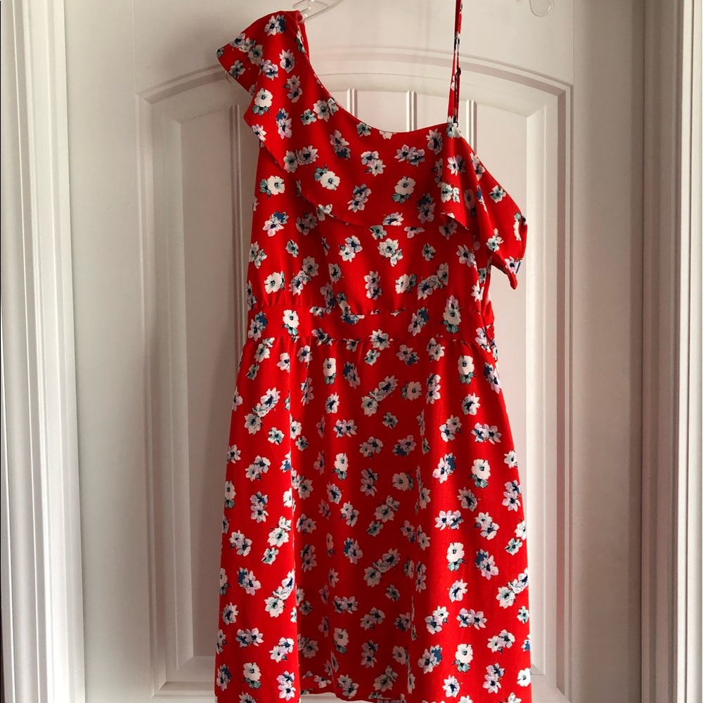 One-Shoulder Red Floral Dress